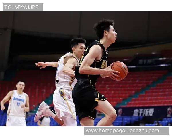 朱俊龙：从青涩少年到篮球新星的成长之路与未来展望